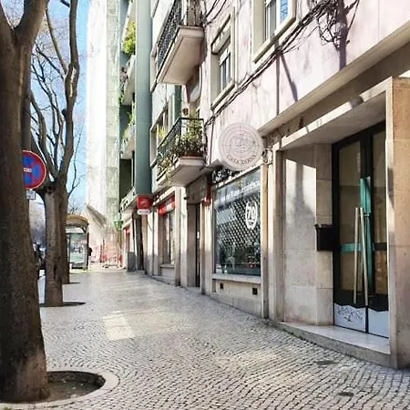 Pascoal - Lovely In The Heart Of Lisboa