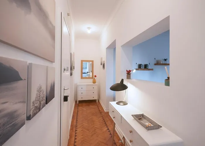 Pascoal - Lovely In The Heart Of Апартаменти *